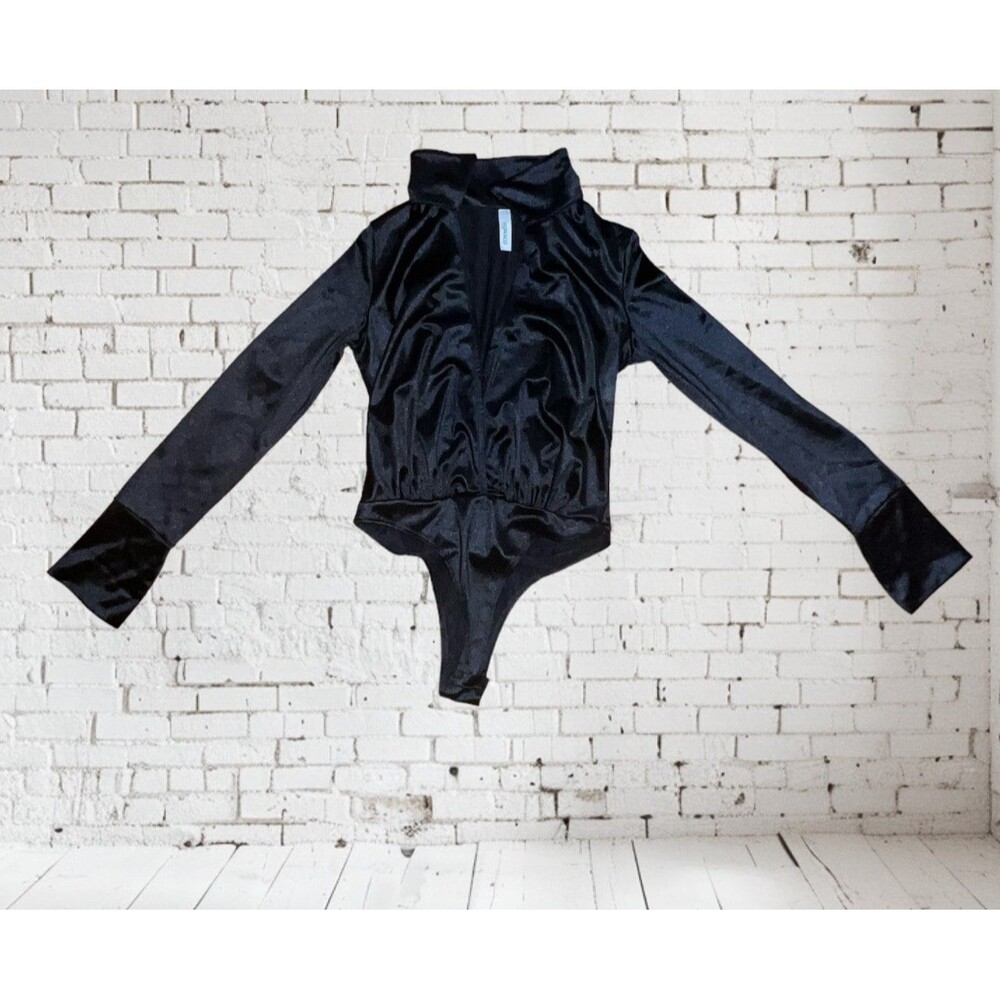 Monaco black body suit size medium